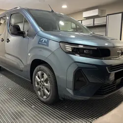 Opel Combo life TAILLE XL - 1.5 BLUEHDI 130 S&S ELEGANCE PACK EAT8 - 5 PL Montaigu-Vend&eacute;e