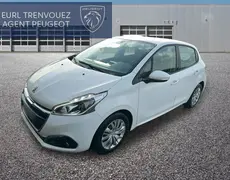 Peugeot 208 Plounévez-Quintin