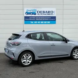 Renault Clio 5 1.5 DCI 100CH EVOLUTION - 25 M&eacute;rignac