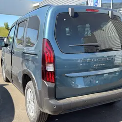 Peugeot Rifter TAILLE M - 1.5 BLUEHDI 130CH S&S ALLURE 5 PLACES EAT8 M&eacute;rignac