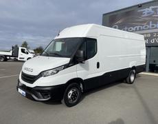 Iveco Daily Saint-Georges-des-Groseillers