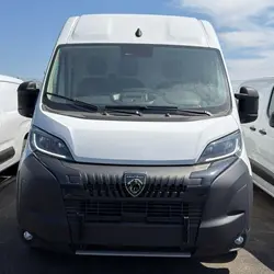 Peugeot Boxer L2H2 3.3 140CH S&S Saint-L&eacute;ger-de-Lini&egrave;res