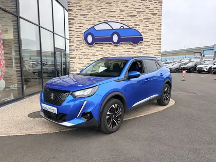 Peugeot 2008 - 1.2 PURETECH 100CH S&S ALLURE - 11 590 €