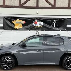 Peugeot 208 1.2 HYBRID 145 GT E-DCS6 - TOIT PANO Montaigu-Vend&eacute;e