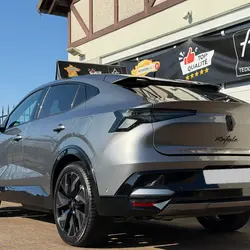 Renault Rafale 1.2 E-TECH HYPER HYBRID 300 ESPRIT ALPINE 4X4 Montaigu-Vend&eacute;e