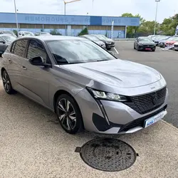 Peugeot 308 III Phase 1 1.5 BLUEHDI 130CH S&S ALLURE EAT8 Saint-Saturnin