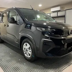 Peugeot Rifter TAILLE XL - 1.5 BLUEHDI 130 S&S ALLURE N1 - 5 PL - SANS MALUS Montaigu-Vend&eacute;e