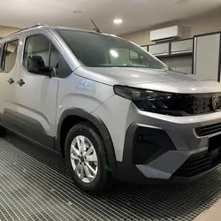 Peugeot Rifter TAILLE XL - 1.5 BLUEHDI 130 S&S ALLURE N1 - 5 PL - SANS MALUS Montaigu-Vend&eacute;e