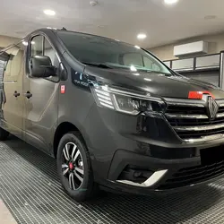 Renault Trafic L2H1 3T 2.0 BLUE DCI 170 CABINE APPROFONDIE EXCLUSIVE - 5 PL - ATTELAGE Montaigu-Vend&eacute;e