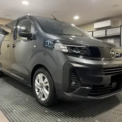 Opel Vivaro fourgon XL 2.0 BLUEHDI 180 S&S CABINE APPROFONDIE FIXE EAT8 - 3 CAM&Eacute;RAS Montaigu-Vend&eacute;e