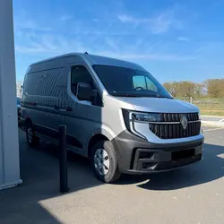 Renault Master F3500 L2H2 2.0 BLUE DCI 150 EXTRA AUTO Montaigu-Vend&eacute;e