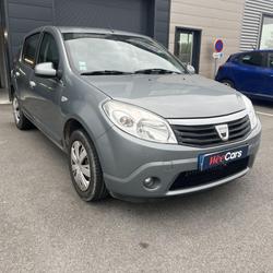 Dacia Sandero 1.4 MPI 75/ HISTORIQUE COMPLET/ DISTRI FAIT/ Quimper