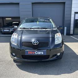 Toyota Yaris 1.4 D4D 90 LUNA PACK/MOTEUR A CHAINE / NEGOCIABLE Quimper