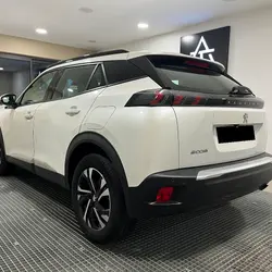 Peugeot 2008 1.5 BLUEHDI 100 ALLURE Montaigu-Vend&eacute;e