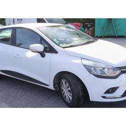 Renault Clio 4 90 CV SOCIETE AIR MEDIANAV TVA RECUPERABLE GARANTIE 12 MOIS Gaillac