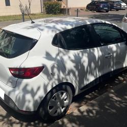 Renault Clio 4 1.5 dCi 75 CV  Soci&eacute;t&eacute; Air M&eacute;diaNav GARANTIE 12 MOIS Gaillac