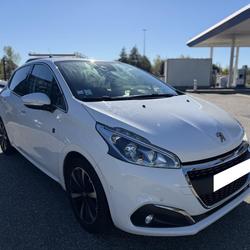 Peugeot 208 82 CV Tech Edition ENTRETIEN occasion - Gaillac - photo 3/28
