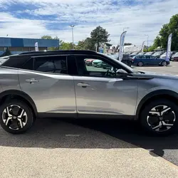 Peugeot 2008 1.2 HYBRID 145CH GT E-DCS6 M&eacute;rignac