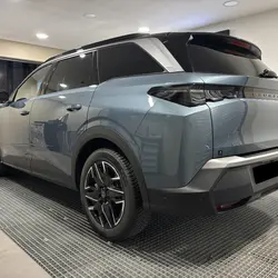 Peugeot 5008 HYBRID 136 GT E-DCS6 - TOIT PANO+360+PACK HIVER Montaigu-Vend&eacute;e