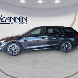 Skoda Octavia Combi Octavia Combi 2.0 TDI 150 ch DSG7 Sportline Vert-Saint-Denis