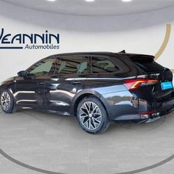 Skoda Octavia Combi Octavia Combi 2.0 TDI 150 ch DSG7 Sportline Vert-Saint-Denis