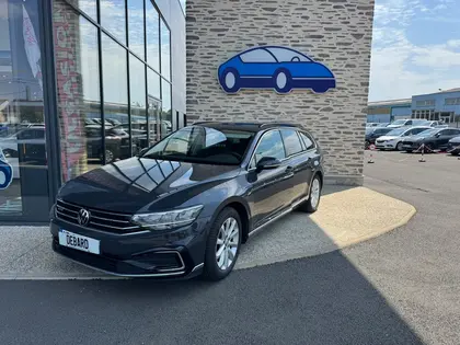 Volkswagen Passat - 1.4 TSI 218CH HYBRIDE RECHARGEABLE GTE DSG6 8CV - 21 990 €