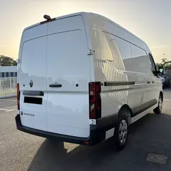 Renault Master F3500 L2H2 2.0 BLUE DCI 150 EXTRA AUTO Montaigu-Vend&eacute;e