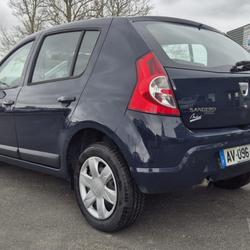 Dacia Sandero 1.2 16V 75 eco2 Ambiance Les Garennes sur Loire