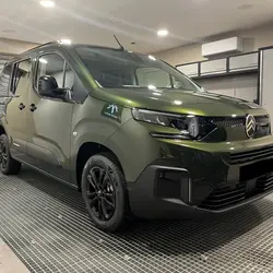 Citroen Berlingo TAILLE M - 1.5 BLUEHDI 130 S&S MAX EAT8 - 5 PL - SANS MALUS Montaigu-Vend&eacute;e
