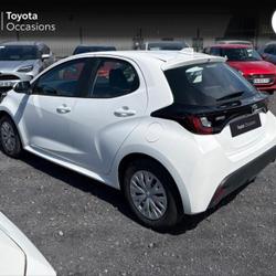 Toyota Yaris 70 VVT-i Dynamic Business 5p MY22 Aubi&egrave;re