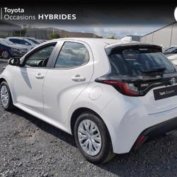 Toyota Yaris 116h Dynamic 5p MY22 Charmeil