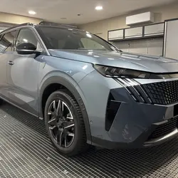 Peugeot 5008 HYBRID 136 GT E-DCS6 - TOIT PANO+360+PACK HIVER Montaigu-Vend&eacute;e