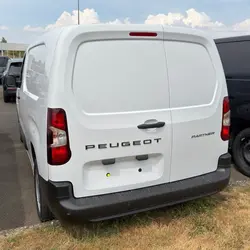 Peugeot Partner XL DIESEL 130CH AUTOMATIQUE Saint-L&eacute;ger-de-Lini&egrave;res