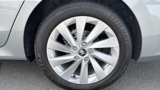 Skoda Octavia Combi  - photo 3
