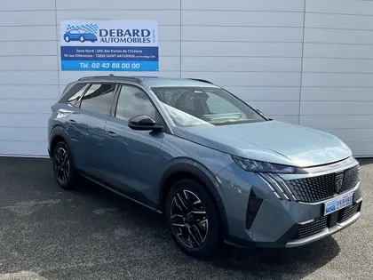 Peugeot 5008 - HYBRID 145CH ALLURE E-DCS6 - 27 990 €