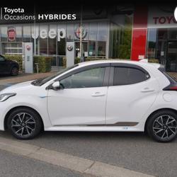 Toyota Yaris 116h Design 5p MY22 Charmeil
