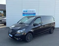 Mercedes Vito Saint-Léger-de-Linières