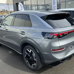 Volkswagen T-Roc 1.5 ETSI 150CH R-LINE DSG7 Saint-L&eacute;ger-de-Lini&egrave;res