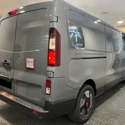 Renault Trafic L2H1 3T 2.0 BLUE DCI 150 VAN RED EDITION Montaigu-Vend&eacute;e