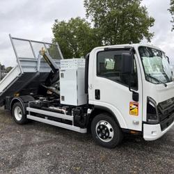 Isuzu M30 5.2L 190CH BVM BRAS POLYBENNE + COFFRE occasion - Saint-Georges-de-Reneins - photo 2/9