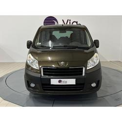 Peugeot Expert combi PEUGEOT 2.0 HDi 125 TEPEE Allure Long  8 Places- SUIVI COMPLET - CARPLAY - ATTELAGE Saujon