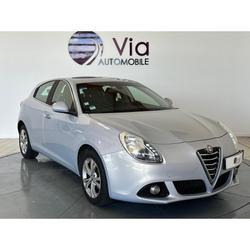 Alfa Romeo Giulietta 1.6 JTDM 120 ch Distinctive - BLEU NACRE - FAIBLE KILOMETRAGE Saujon