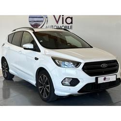 Ford Kuga 2.0 TDCi 150 ch 4x2 ST-Line - ATTELAGE ELECTRIQUE - SIEGES CHAUFFANTS - Saujon