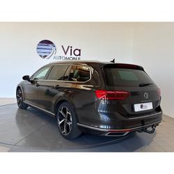 Volkswagen Passat SW 2.0 - 150 -  BREAK Elegance / ATTELAGE / CARPLAY / TOIT OUVRANT / MATRIX LED / CUIR Saujon