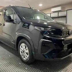 Peugeot Rifter TAILLE XL - 1.5 BLUEHDI 130 S&S ALLURE N1 EAT8 - 5 PL Montaigu-Vend&eacute;e