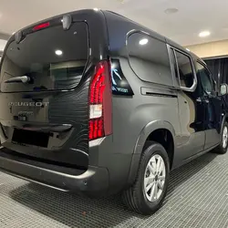 Peugeot Rifter TAILLE XL - 1.5 BLUEHDI 130 S&S ALLURE N1 EAT8 - 5 PL Montaigu-Vend&eacute;e