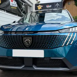 Peugeot 5008 HYBRID 145 GT EXCLUSIVE E-DCS6 HYBRID 145 GT E-DCS6 - TOIT PANO Montaigu-Vend&eacute;e