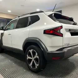 Dacia Duster 1.6 HYBRID 140 JOURNEY 4X2 Montaigu-Vend&eacute;e