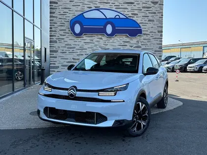 Citroen C4 - 1.2 HYBRIDE 145CH BUSINESS E-DCS6 - 22 990 €