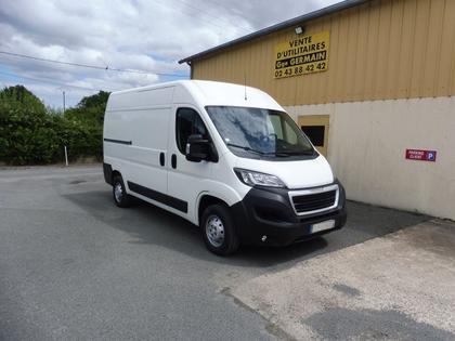 Peugeot Boxer - 330 L2H2 2.2 BLUEHDI S&S 120CH PRO - 18 960 €